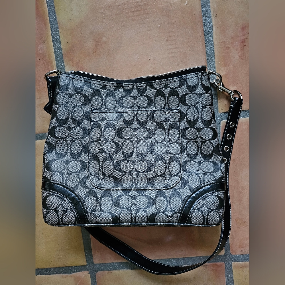 Coach purse , AUTHENTIC COACH K1193-F18925 HERITAGE BLACK/GRAY Bag Purse Tote - Picture 2 of 9